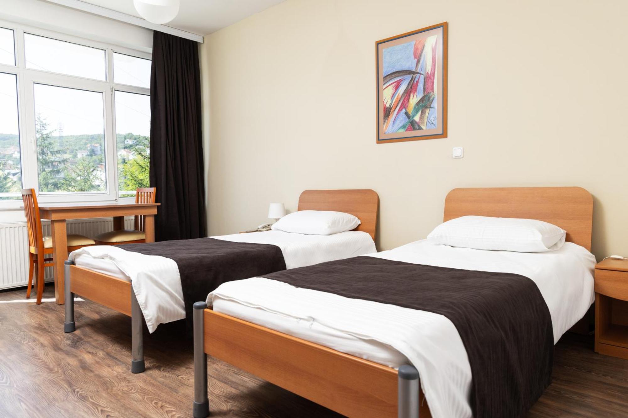 Hotel Luxor Pristina Eksteriør billede